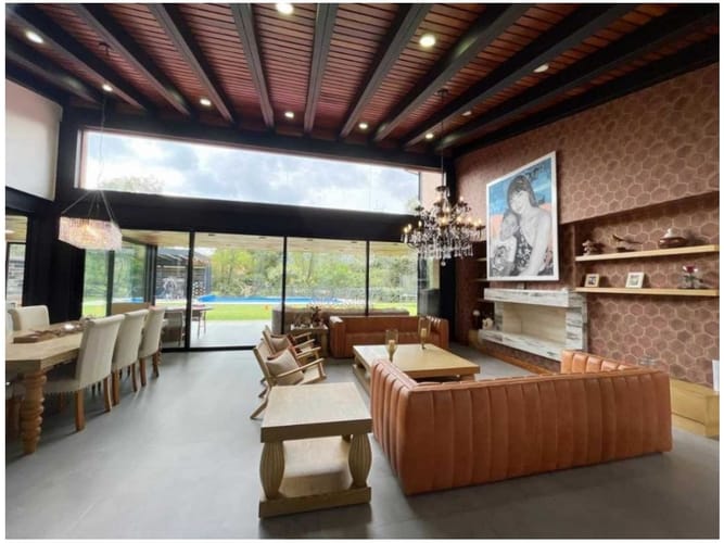 Casa de 3 alcobas en venta en Llano Grande, Rionegro, 476 m² · foto 8 de 14