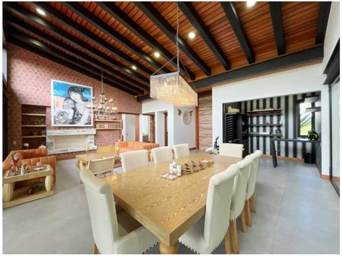 Casa de 3 alcobas en venta en Llano Grande, Rionegro, 476 m² · foto 10 de 14