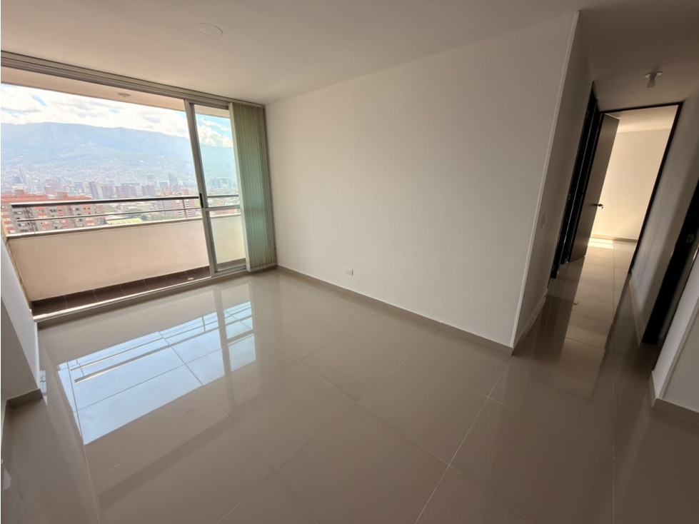 Apartamento en arriendo en Los Colores, Medellín · foto 9 de 20