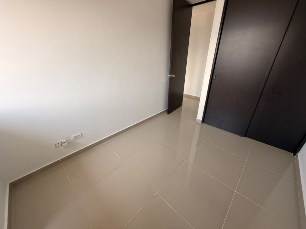Apartamento en arriendo en Los Colores, Medellín · foto 15 de 20