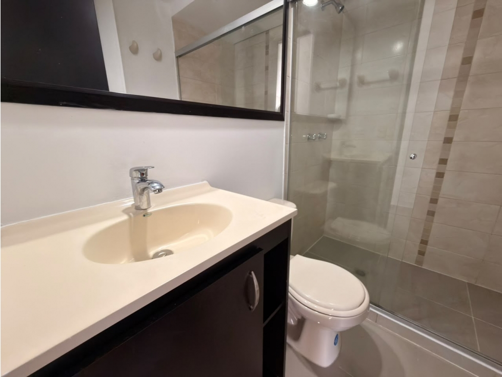 Apartamento en arriendo en Los Colores, Medellín · foto 19 de 20