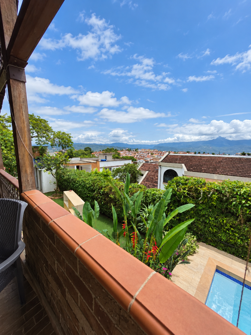 Casa de 4 alcobas en venta en Lagos Del Cacique, Bucaramanga, 243 m² · foto 4 de 23