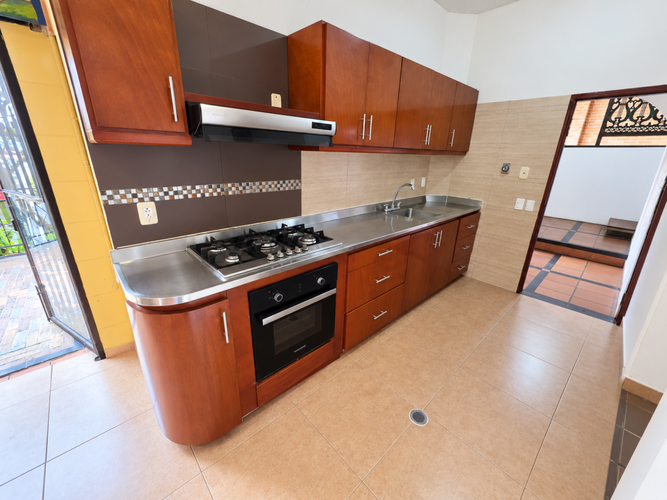 Casa de 4 alcobas en venta en Lagos Del Cacique, Bucaramanga, 243 m² · foto 17 de 23