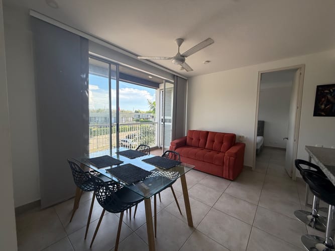 Apartamento de 3 alcobas en venta en Ricaurte, 66 m² · foto 3 de 20