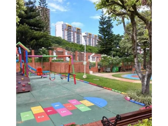 Casa de 4 alcobas en venta en Versalles, Floridablanca, 124 m² · foto 16 de 18