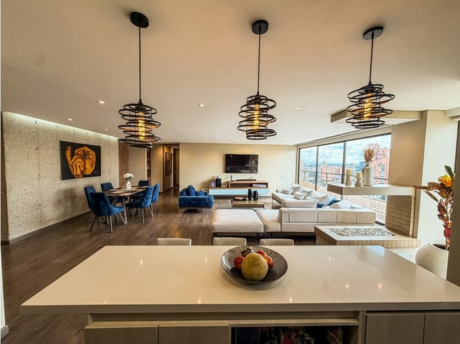 Apartamento de 3 alcobas en venta en Ilarco, Bogotá, 176 m² · foto 8 de 24