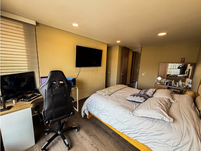 Apartamento de 3 alcobas en venta en Ilarco, Bogotá, 176 m² · foto 14 de 24