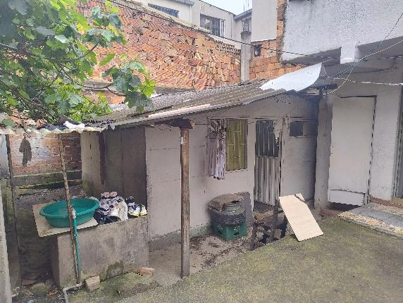 Casa en venta en Britalia, Bogotá · foto 3 de 18