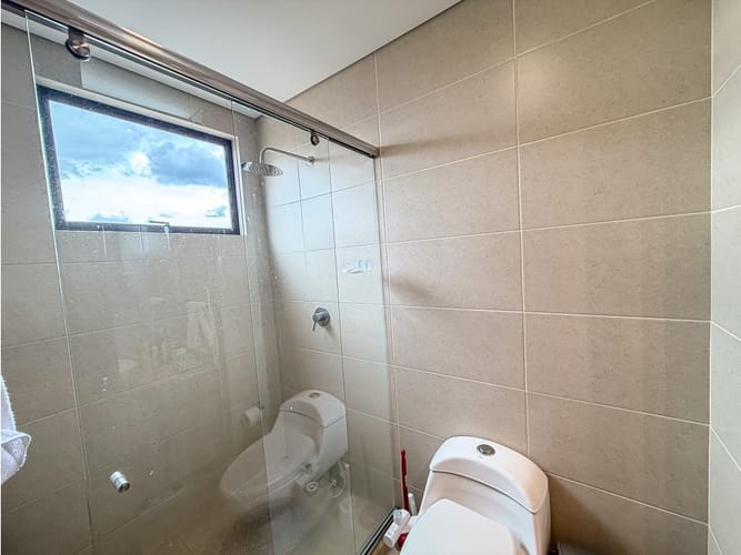 Apartamento de 3 alcobas en venta en Ilarco, Bogotá, 176 m² · foto 17 de 24