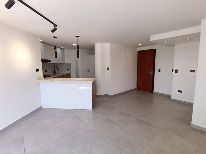 Apartamento de 1 alcoba en arriendo en Las Lomas, Medellín, 50 m² · foto 3 de 10