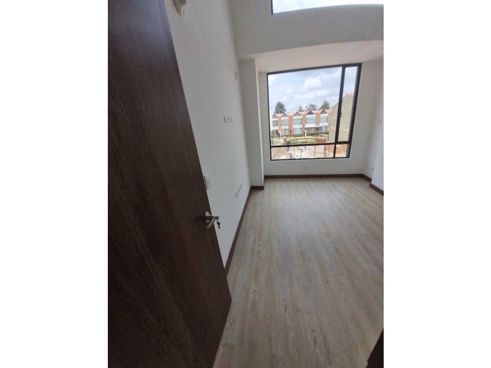 Casa en arriendo en La Estacion, Cajicá · foto 17 de 17