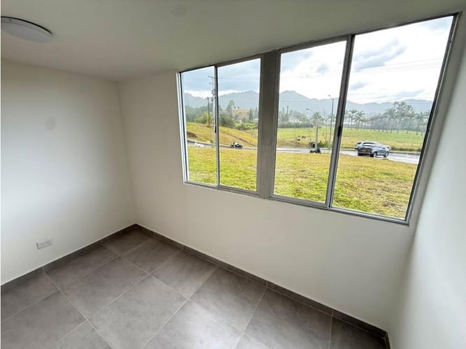 Apartamento de 2 alcobas en venta en La Ceja, 50 m² · foto 5 de 12