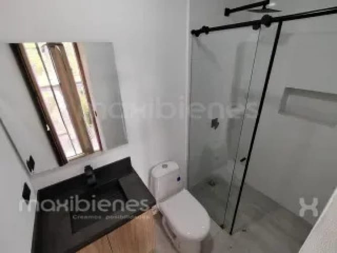 Casa de 4 alcobas en arriendo en San Nicolas, La Ceja, 220 m² · foto 7 de 23