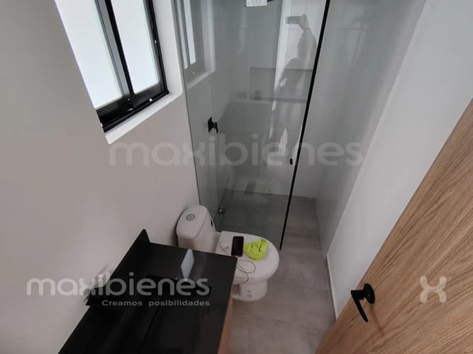 Casa de 4 alcobas en arriendo en San Nicolas, La Ceja, 220 m² · foto 15 de 23