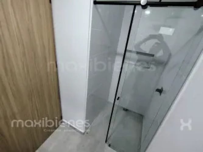 Casa de 4 alcobas en arriendo en San Nicolas, La Ceja, 220 m² · foto 19 de 23