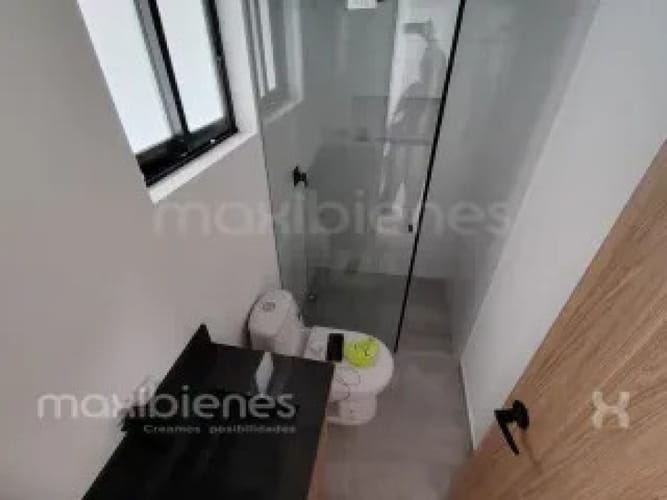 Casa de 4 alcobas en arriendo en San Nicolas, La Ceja, 220 m² · foto 23 de 23