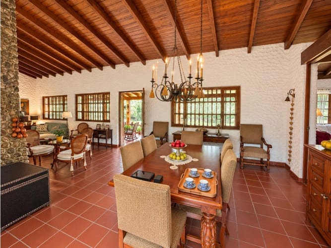 Casa de 5 alcobas en venta en Lomitas, La Ceja, 300 m² · foto 4 de 15