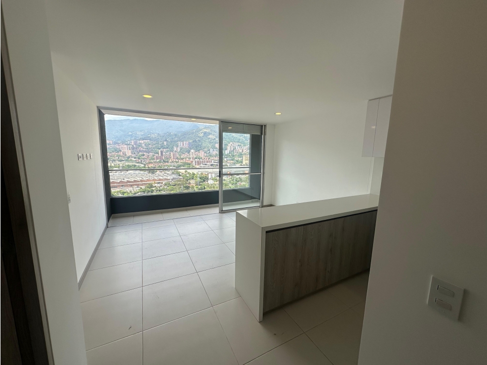 Apartamento en arriendo en San Juan Bautista, Itagüí · foto 2 de 22