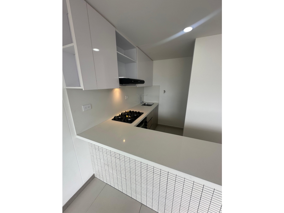 Apartamento en arriendo en San Juan Bautista, Itagüí · foto 3 de 22