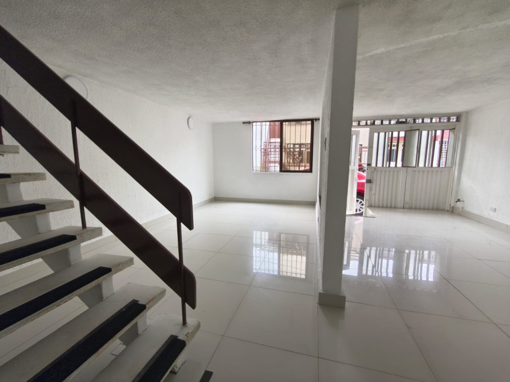 Casa en arriendo en Ciudad Los Alamos, Cali · foto 4 de 20