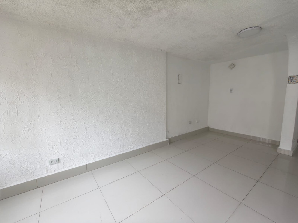 Casa en arriendo en Ciudad Los Alamos, Cali · foto 14 de 20