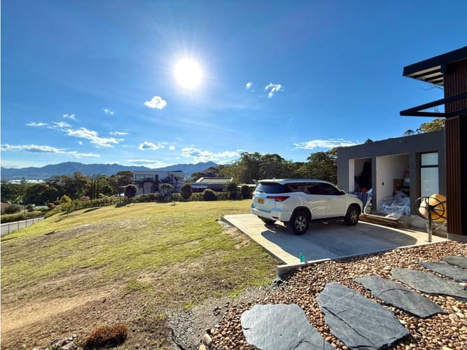 Casa de 4 alcobas en venta en La Ceja, 330 m² · foto 5 de 16