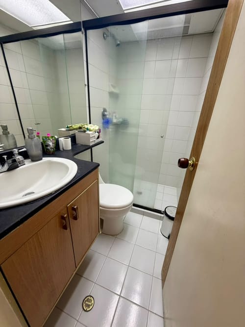 Apartamento de 3 alcobas en venta en Loma De San Julian, Medellín, 96 m² · foto 8 de 21