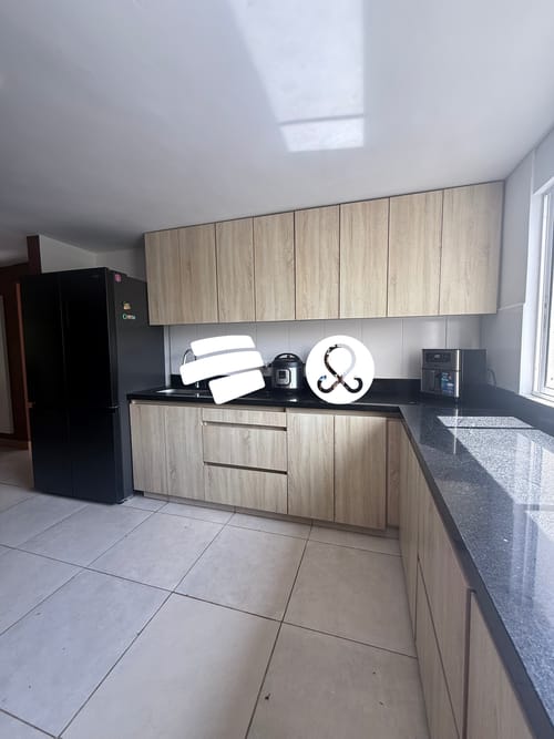 Apartamento de 5 alcobas en venta en El Poblado, Medellín, 247 m² · foto 5 de 14