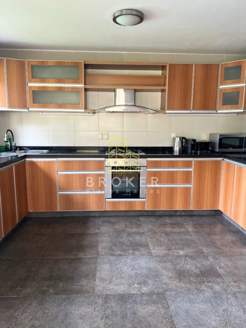 Venta y alquiler anual de moderna casa en mansa 5 dorm+ piscina · Foto 8