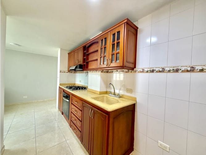 Apartamento de 3 alcobas en venta en Altamira, Palmira, 75 m² · foto 4 de 15