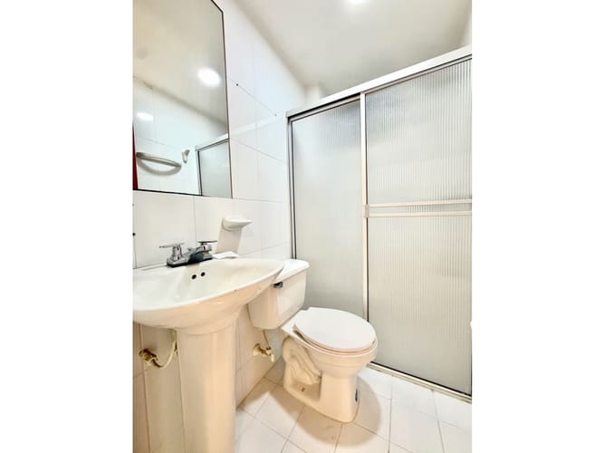 Apartamento de 3 alcobas en venta en Altamira, Palmira, 75 m² · foto 6 de 15