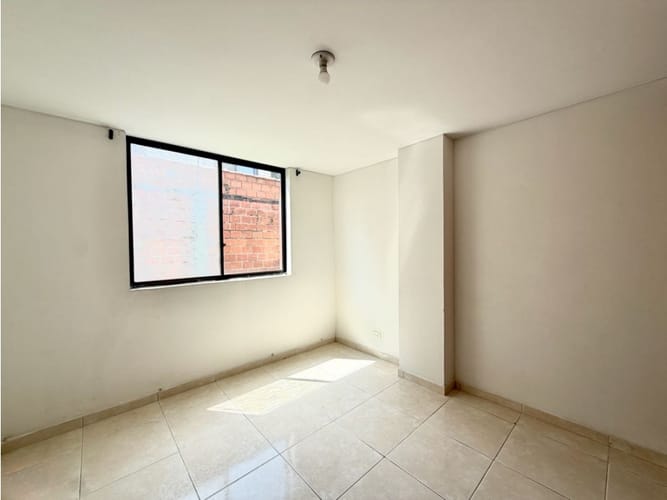 Apartamento de 3 alcobas en venta en Altamira, Palmira, 75 m² · foto 9 de 15
