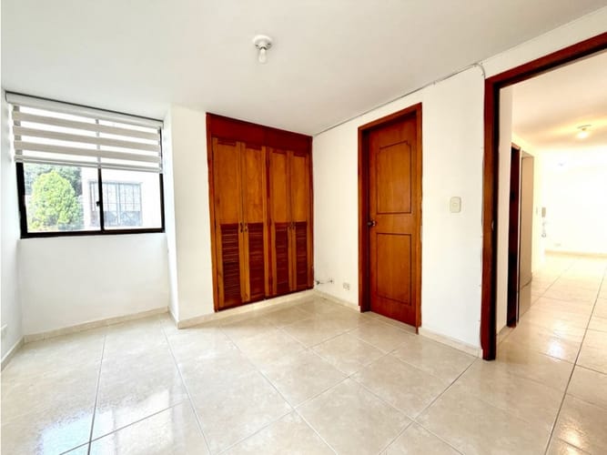 Apartamento de 3 alcobas en venta en Altamira, Palmira, 75 m² · foto 11 de 15