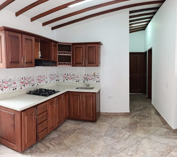 Apartamento de 3 alcobas en venta en El Centro, El Carmen de Viboral, 66 m² · foto 5 de 13