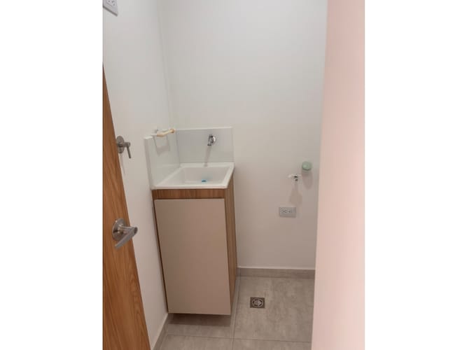 Apartamento de 3 alcobas en venta en Fatima, La Ceja, 67 m² · foto 5 de 19