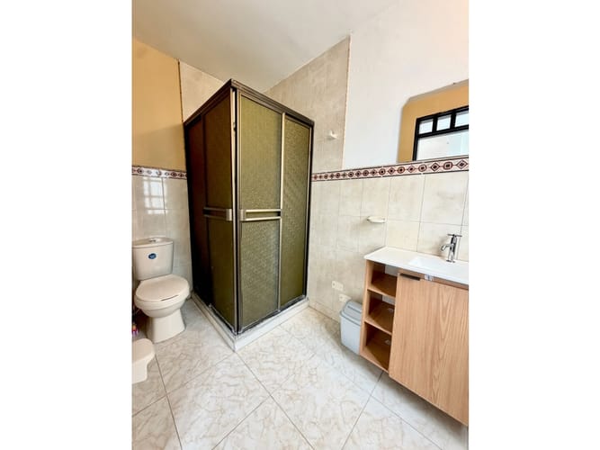 Casa de 6 alcobas en venta en Las Americas, Palmira, 300 m² · foto 16 de 24