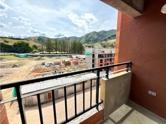 Apartamento de 2 alcobas en venta en La Ceja, 50 m² · foto 8 de 13