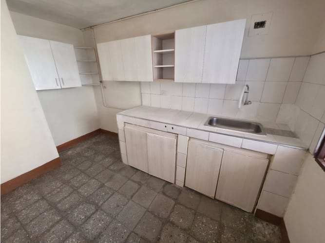 Apartamento de 3 alcobas en arriendo en Cataluña, Medellín, 98 m² · foto 2 de 23