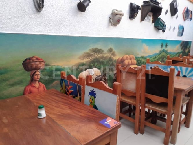Casa de 5 alcobas en venta en La Catedral, Bogotá, 413 m² · foto 3 de 16