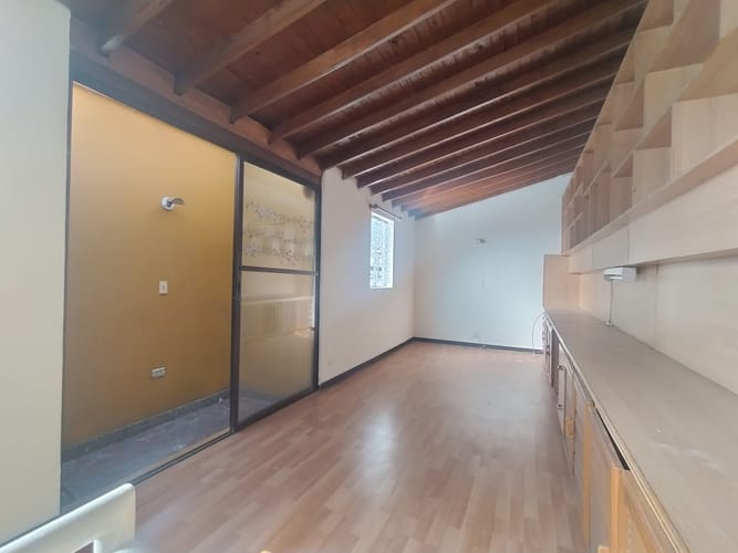 Apartamento de 2 alcobas en arriendo en Gerona, Medellín, 110 m² · foto 7 de 17