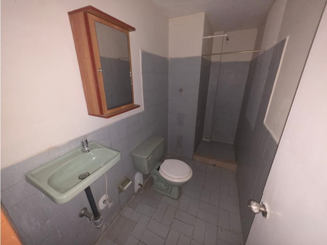 Apartamento de 3 alcobas en arriendo en Cataluña, Medellín, 98 m² · foto 16 de 23