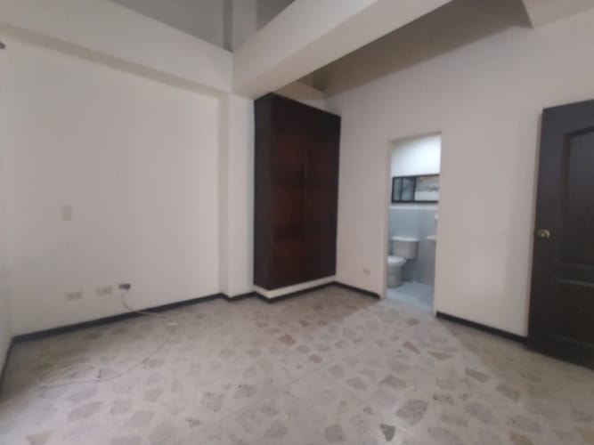 Apartamento de 2 alcobas en arriendo en Gerona, Medellín, 110 m² · foto 9 de 17