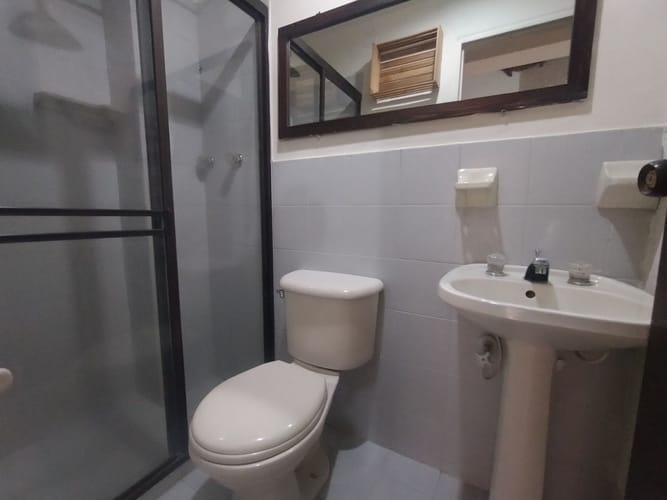 Apartamento de 2 alcobas en arriendo en Gerona, Medellín, 110 m² · foto 12 de 17
