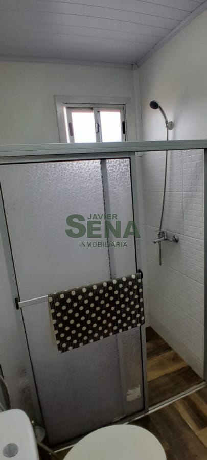 Alquiler anual de casa un dormitorio, baño, y gran galeria en bal bs as · Foto 8