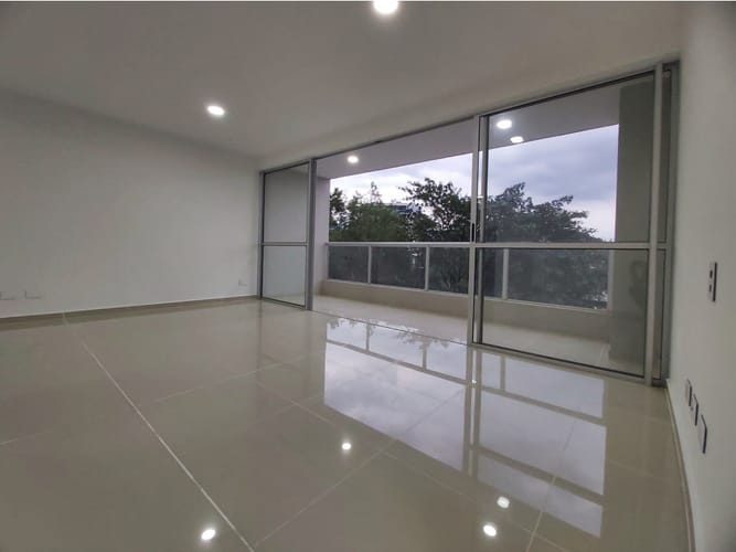 Apartamento de 3 alcobas en venta en Bellavista, Cali, 115 m² · foto 3 de 24