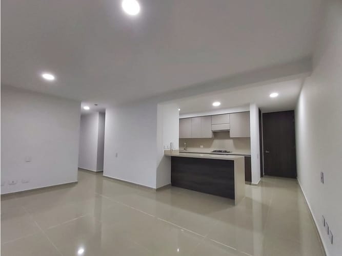 Apartamento de 3 alcobas en venta en Bellavista, Cali, 115 m² · foto 6 de 24