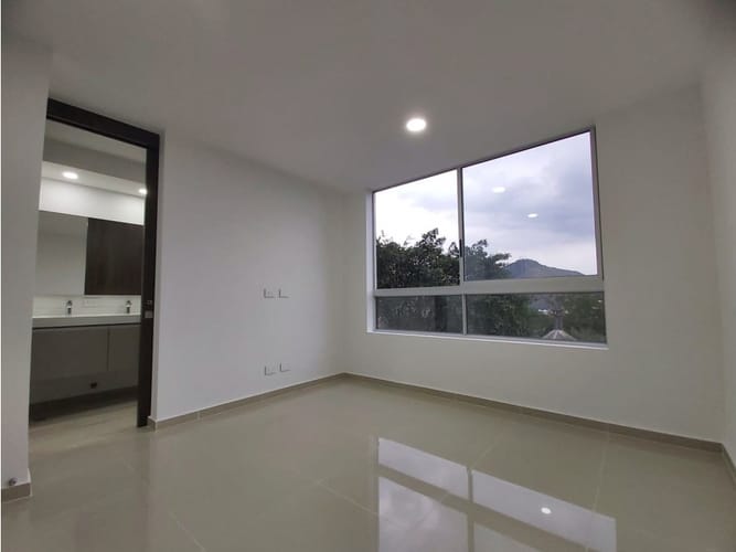 Apartamento de 3 alcobas en venta en Bellavista, Cali, 115 m² · foto 9 de 24