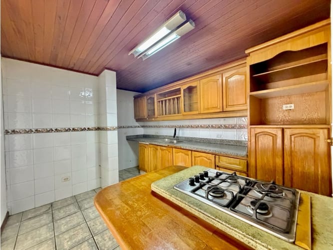 Casa de 5 alcobas en venta en Altamira, Palmira, 180 m² · foto 6 de 24