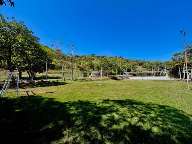 Lote en venta en Potrerito, Jamundí, 1684 m² · foto 6 de 24
