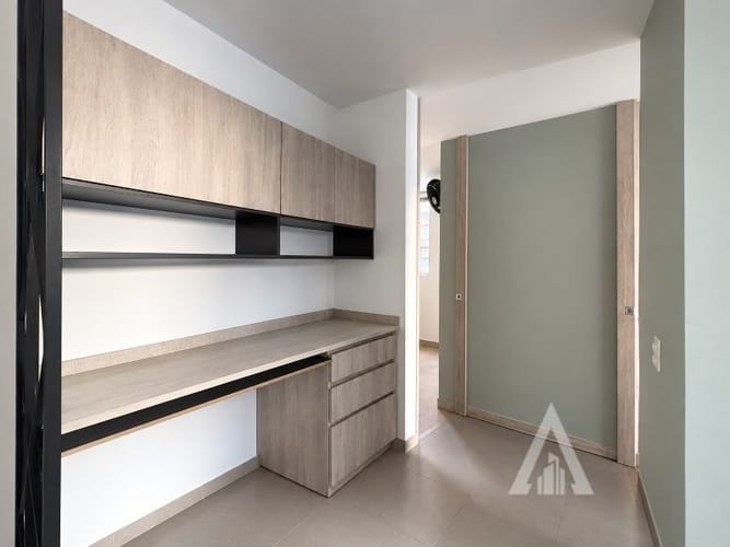 Apartamento de 2 alcobas en arriendo en Ciudad Del Río, Medellín, 67 m² · foto 5 de 13